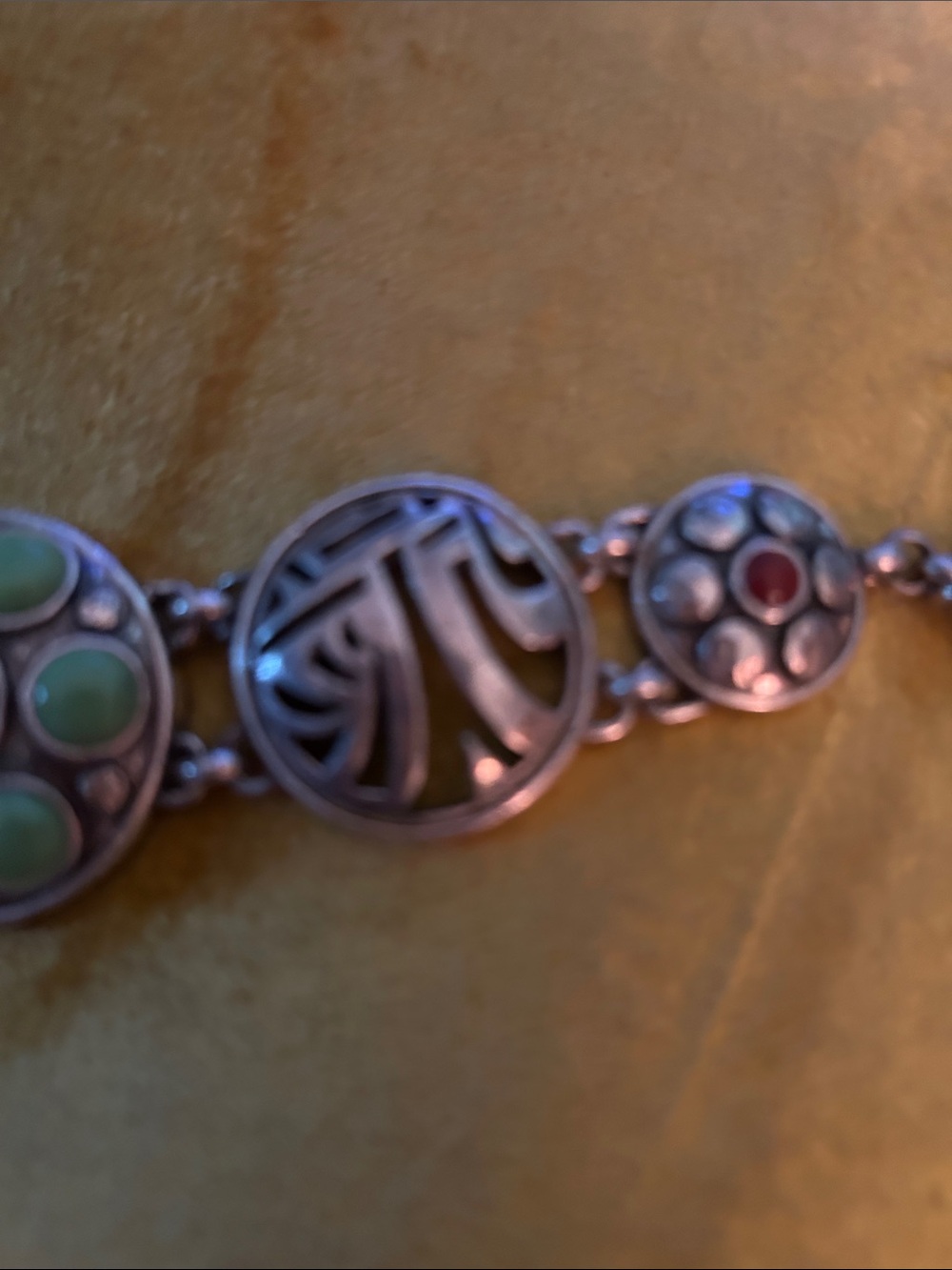 Silver Green Stone Floral Motif Bracelet - Picture 6 of 10